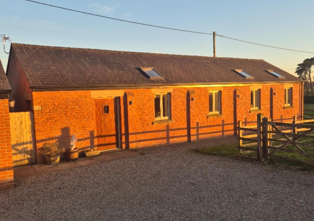Bowland Breaks-A Luxury Barn Conversion With Optional Hot Tub, Log Burner And Countryside Views Longridge Exteriör bild